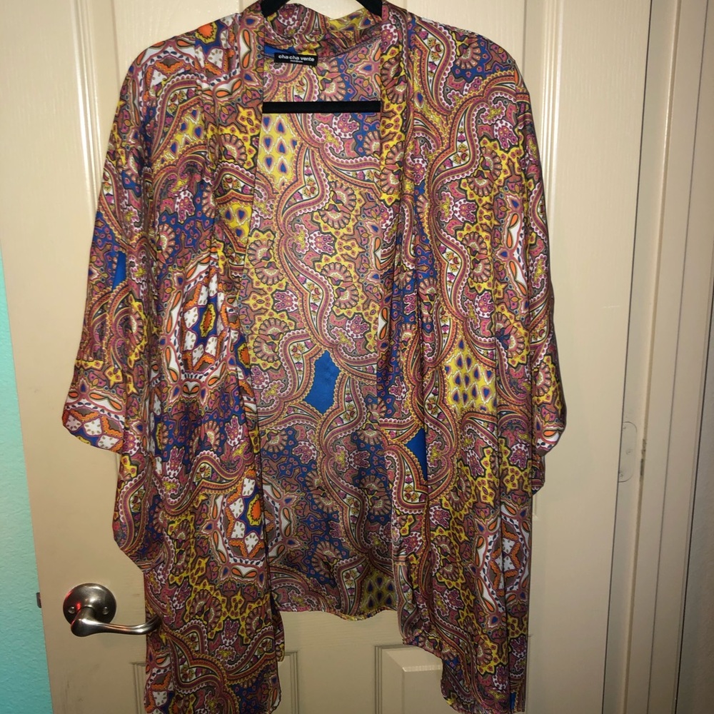 Paisley Cha Cha Vente Kimono